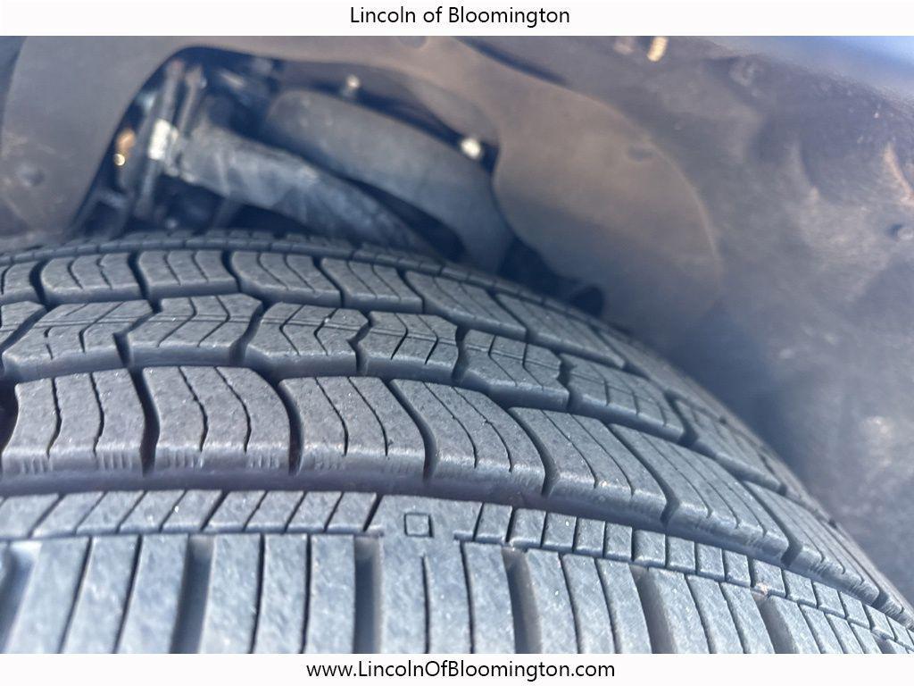 used 2022 Lincoln Navigator car, priced at $59,451