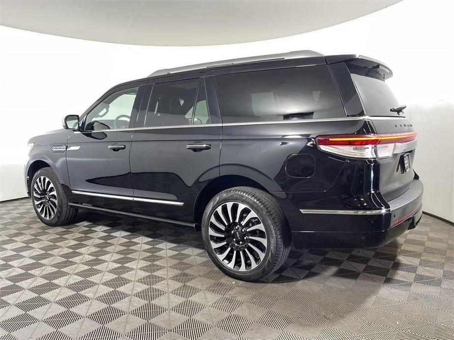 new 2024 Lincoln Navigator car, priced at $98,270