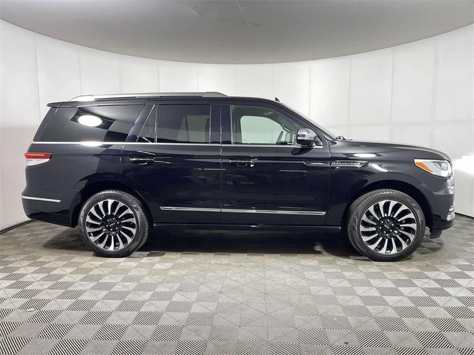 new 2024 Lincoln Navigator car, priced at $98,270