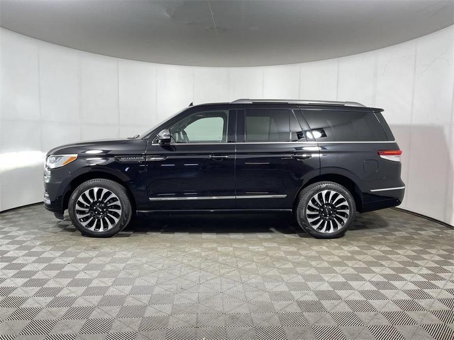 new 2024 Lincoln Navigator car, priced at $98,270