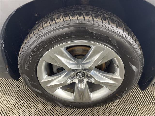 used 2016 Toyota Highlander car, priced at $17,891