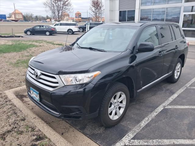 used 2012 Toyota Highlander car, priced at $9,999