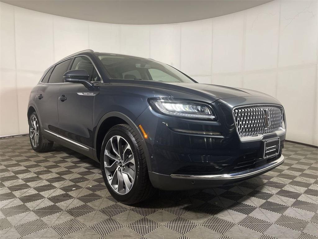 used 2022 Lincoln Nautilus car, priced at $34,482