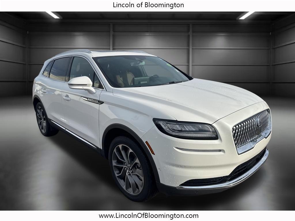 used 2023 Lincoln Nautilus car, priced at $45,735