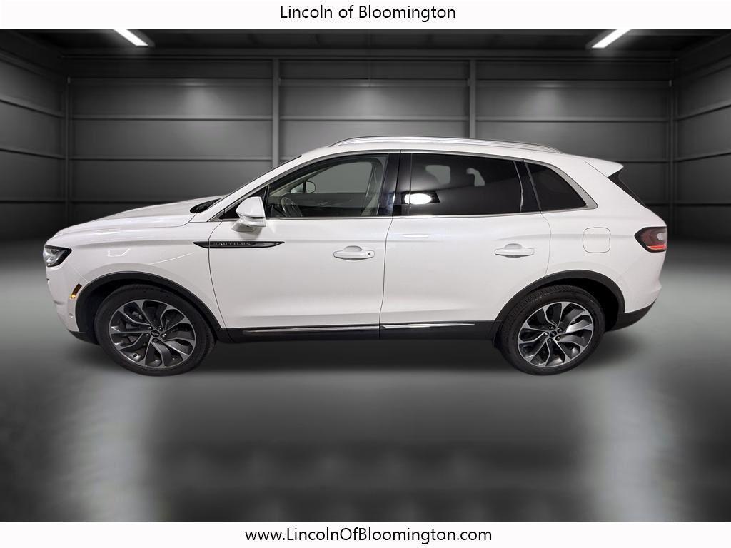 used 2023 Lincoln Nautilus car, priced at $42,995