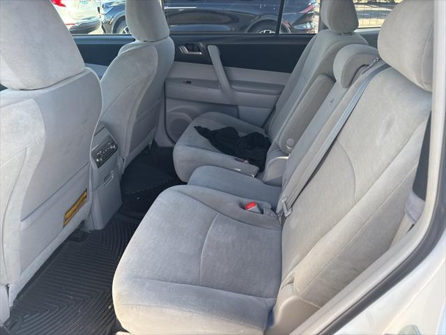 used 2012 Toyota Highlander car, priced at $11,333