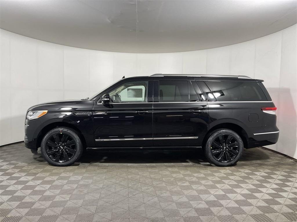 new 2024 Lincoln Navigator car, priced at $94,550