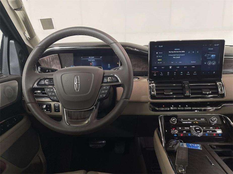 new 2024 Lincoln Navigator L car, priced at $105,550