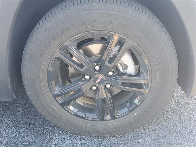 used 2022 GMC Terrain car, priced at $25,023