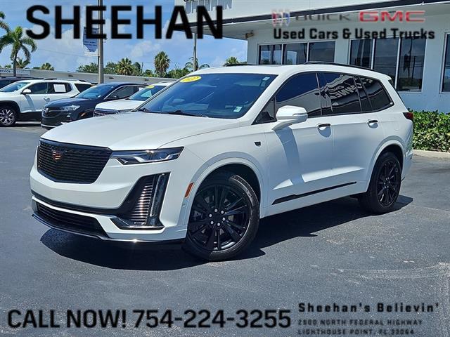 used 2022 Cadillac XT6 car, priced at $32,989