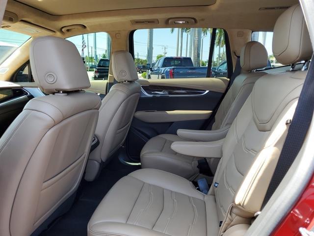 used 2022 Cadillac XT6 car, priced at $35,638