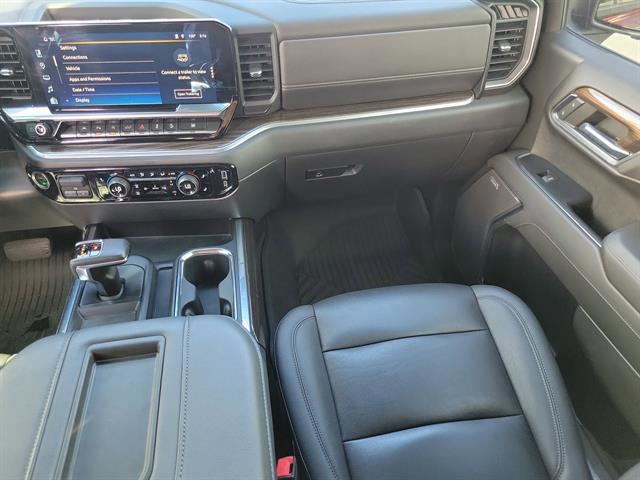 used 2022 Chevrolet Silverado 1500 car, priced at $44,090