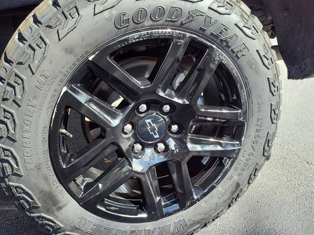 used 2022 Chevrolet Silverado 1500 car, priced at $44,090