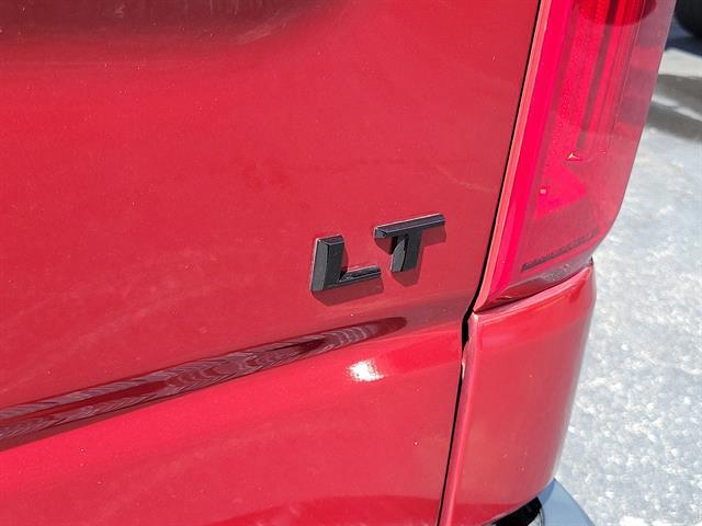 used 2022 Chevrolet Silverado 1500 car, priced at $44,090