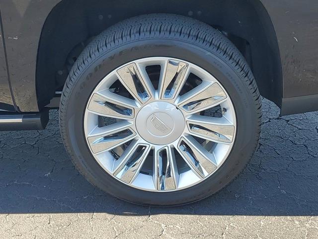 used 2020 Cadillac Escalade ESV car, priced at $46,985
