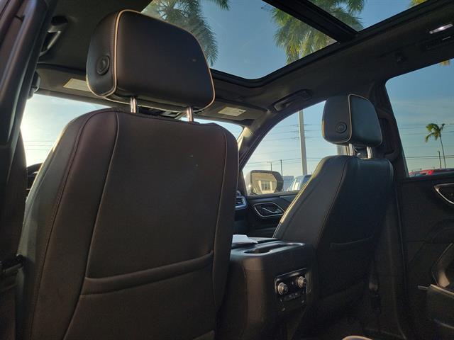 used 2022 GMC Yukon car, priced at $48,969