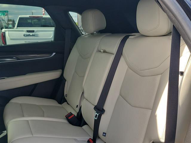 used 2024 Cadillac XT5 car, priced at $37,321