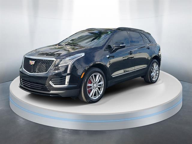 used 2024 Cadillac XT5 car, priced at $37,321