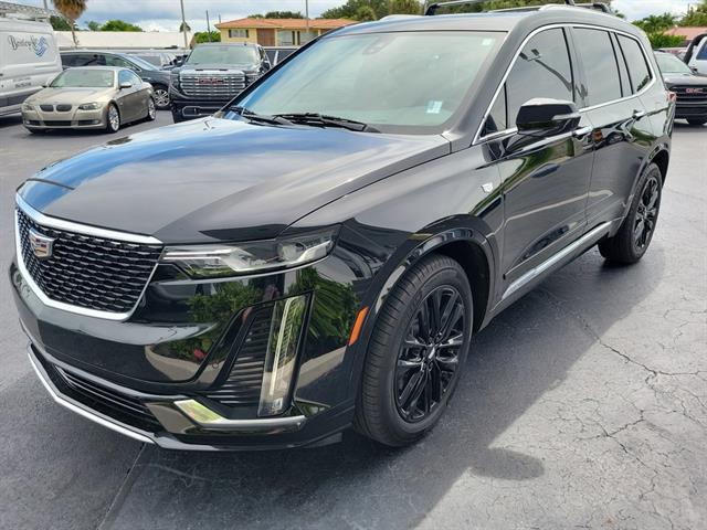 used 2021 Cadillac XT6 car, priced at $25,865