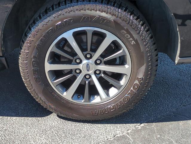 used 2021 Ford Expedition Max car, priced at $29,426