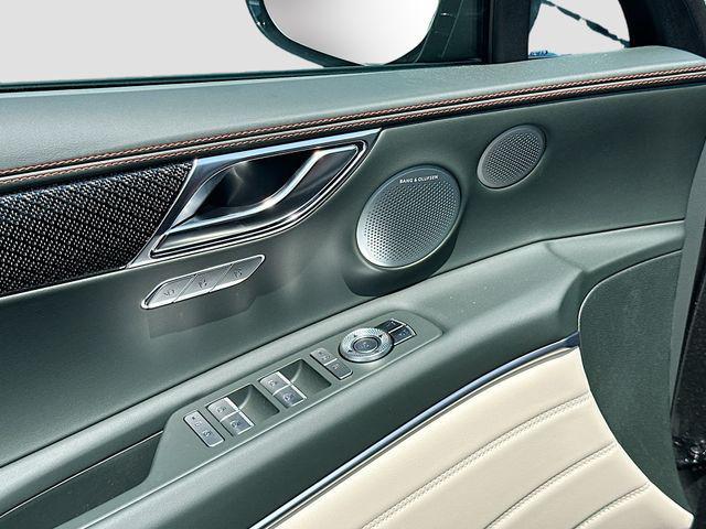 new 2025 Genesis GV80 Coupe car, priced at $87,850