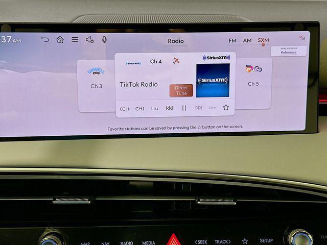 new 2026 Genesis GV70 car