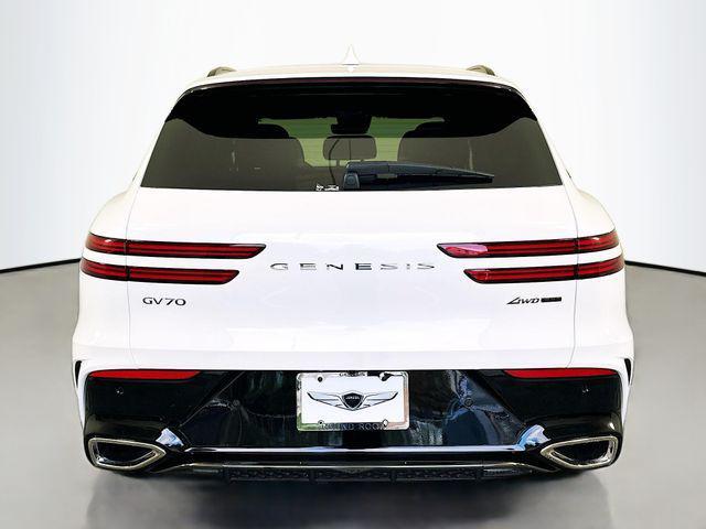 new 2026 Genesis GV70 car