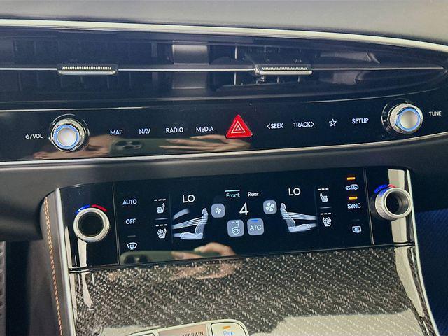 new 2026 Genesis GV70 car