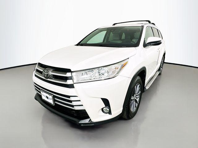 used 2018 Toyota Highlander car, priced at $21,083