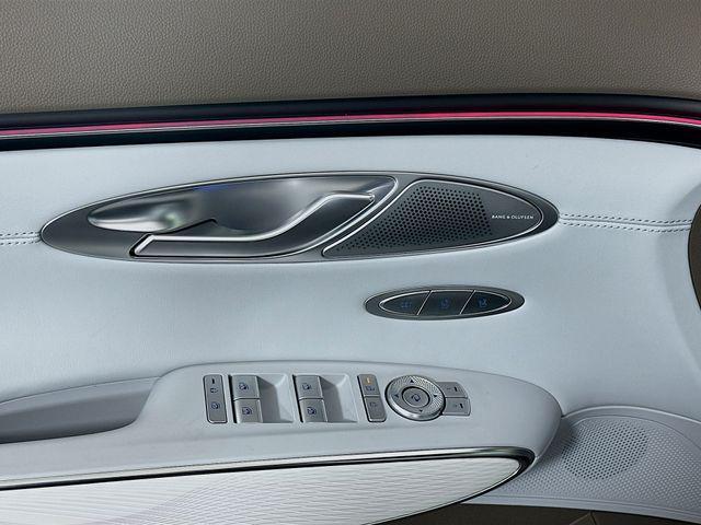 new 2026 Genesis GV70 car