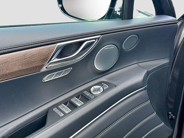new 2025 Genesis GV80 car, priced at $68,900