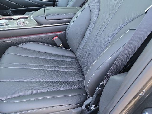 new 2025 Genesis GV80 car, priced at $68,900