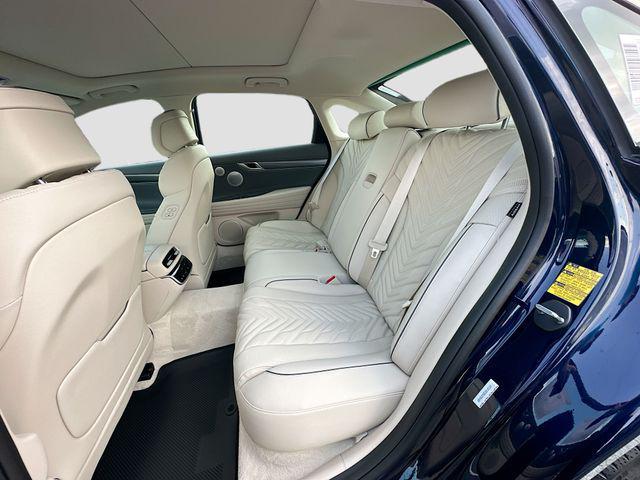 new 2025 Genesis G80 car, priced at $70,525
