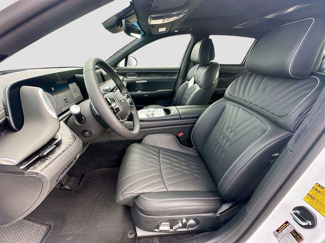 new 2025 Genesis G90 car, priced at $102,800