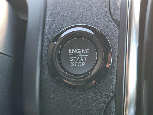 new 2025 Ford Expedition car, priced at $83,688