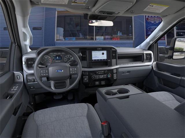 new 2025 Ford F-250 car, priced at $54,995