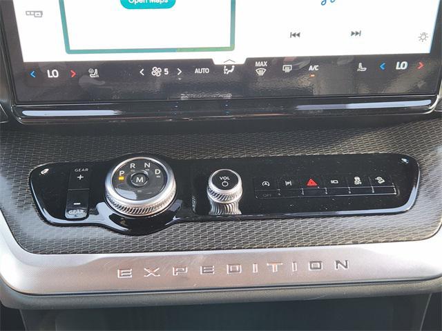 new 2025 Ford Expedition Max car, priced at $86,995