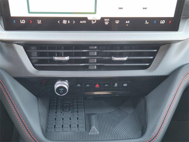new 2025 Ford Explorer car, priced at $50,888