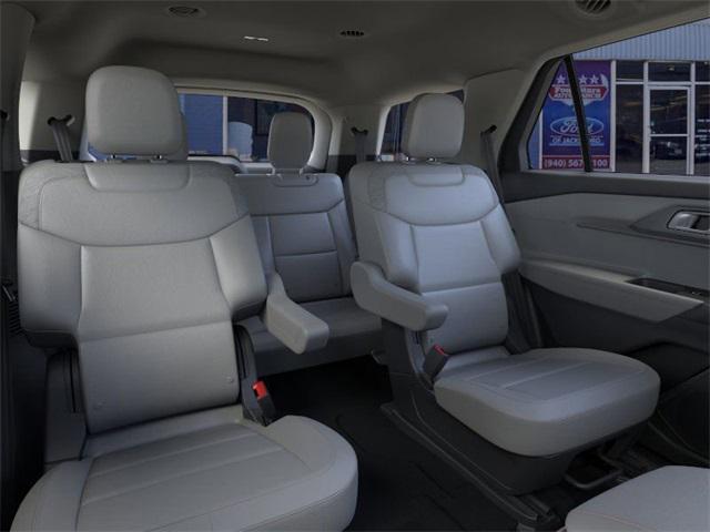 new 2025 Ford Explorer car, priced at $44,995