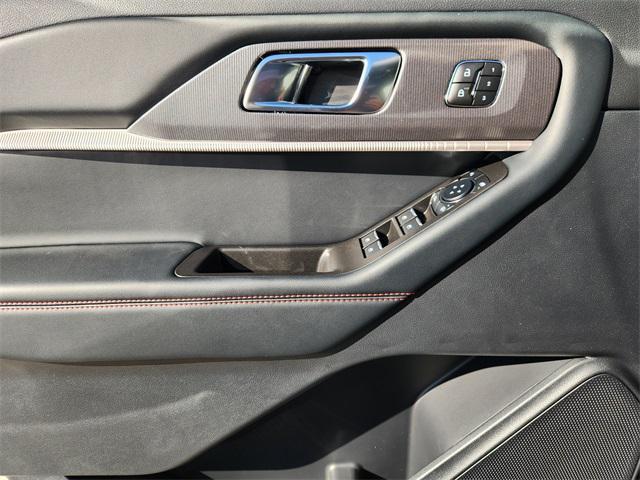 new 2025 Ford Explorer car, priced at $45,888