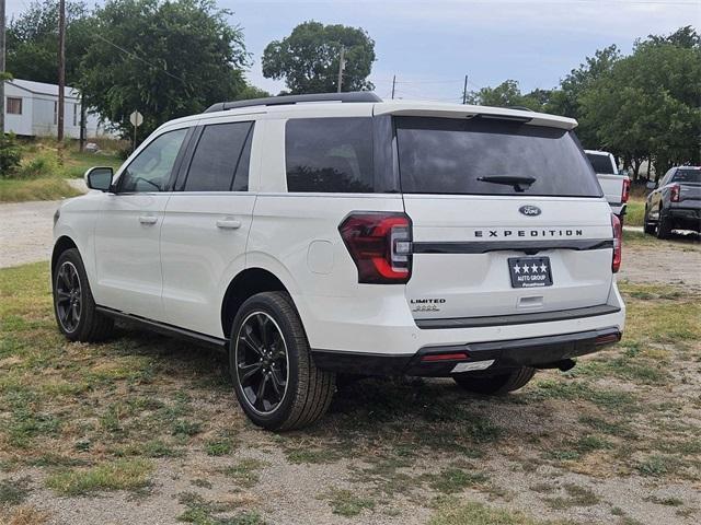 new 2024 Ford Expedition car, priced at $74,888