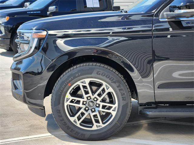 new 2025 Ford Expedition Max car, priced at $71,895