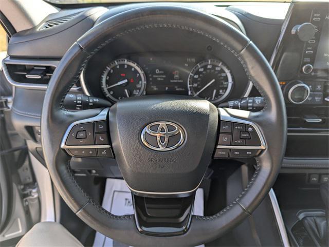 used 2021 Toyota Highlander car, priced at $31,888