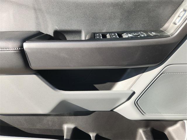 new 2025 Ford F-250 car, priced at $65,888