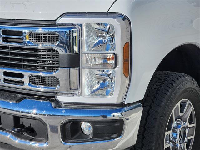 new 2025 Ford F-250 car, priced at $65,888