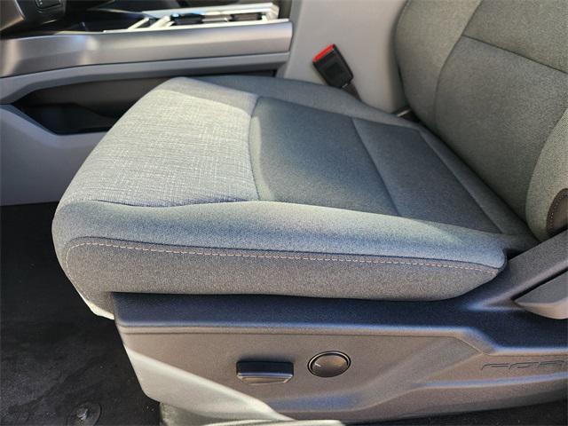 new 2025 Ford F-250 car, priced at $65,888