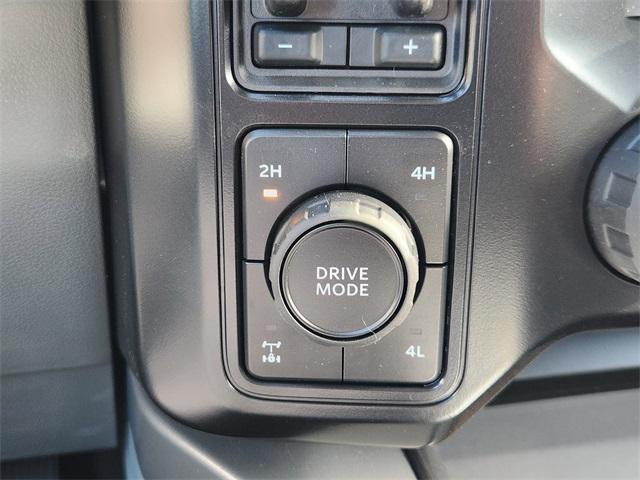 new 2025 Ford F-250 car, priced at $65,888