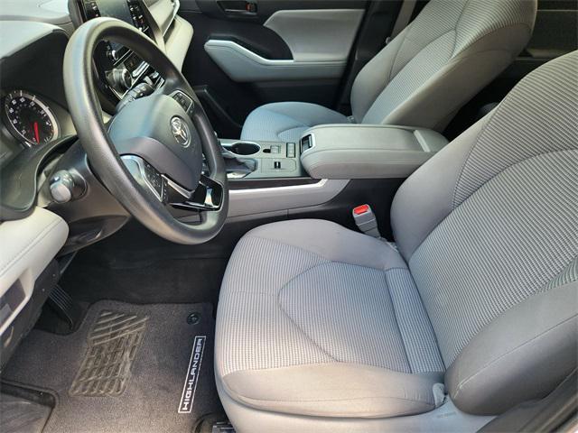 used 2020 Toyota Highlander car, priced at $26,888