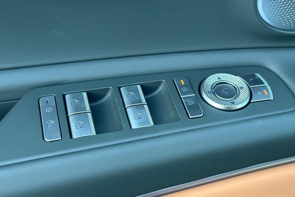 new 2026 Genesis GV80 car, priced at $70,895