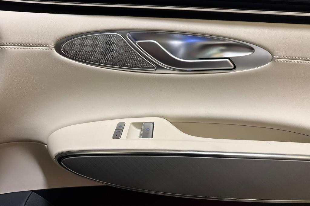 new 2025 Genesis Electrified GV70 car, priced at $60,755